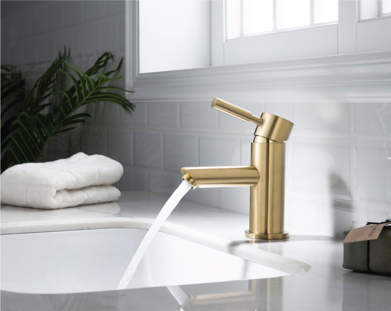 Isenberg gold bathroom faucet