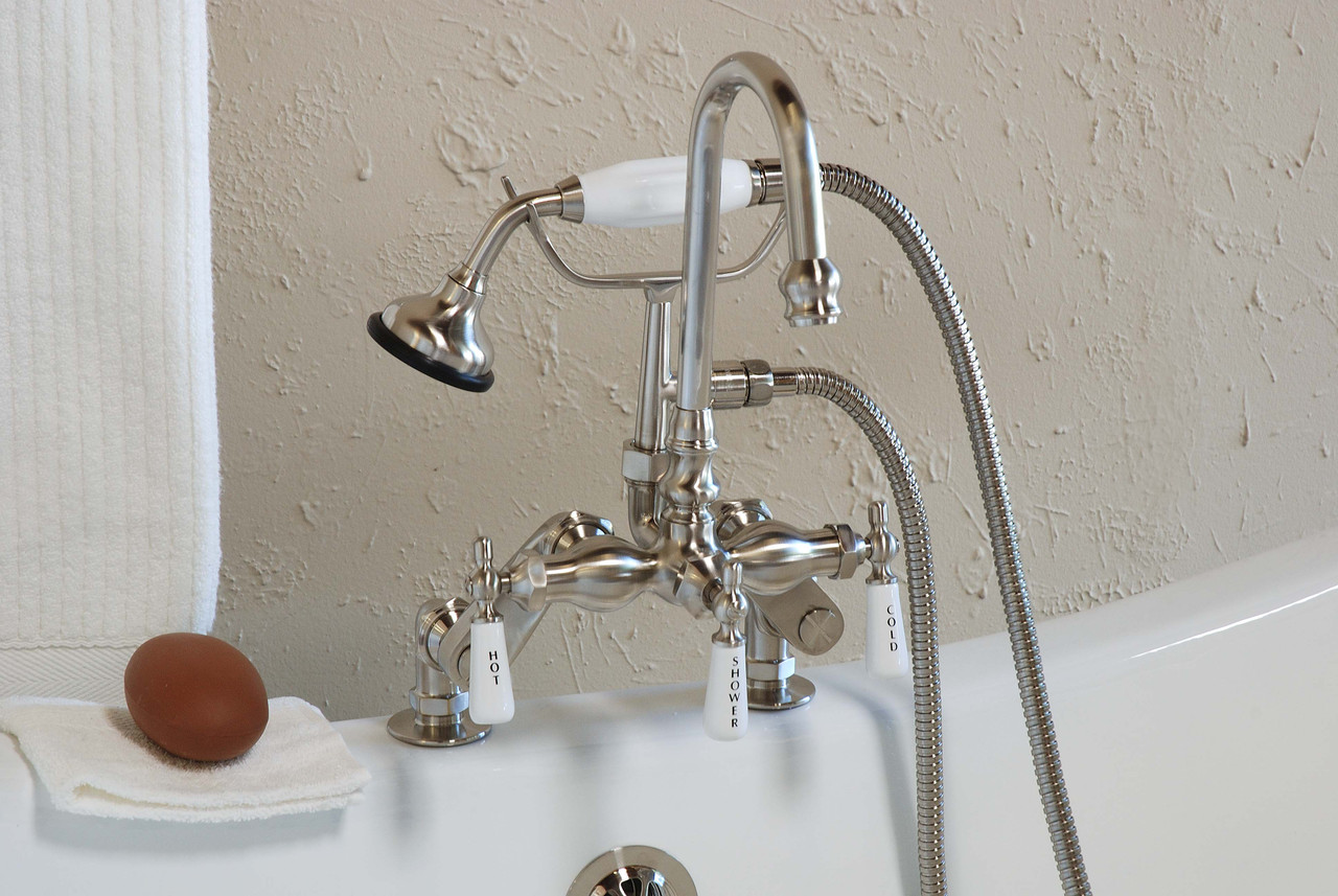 Strom bathroom faucet