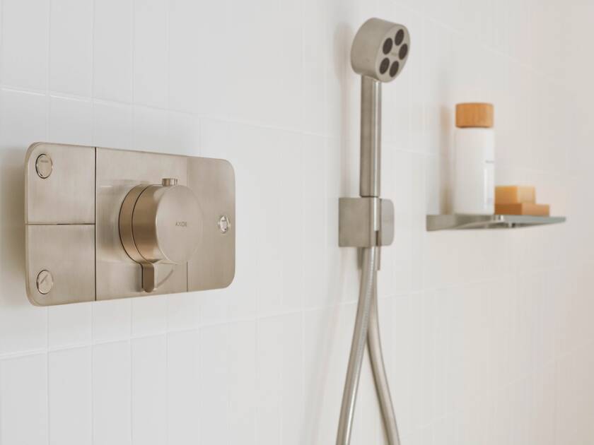 axor thermostatic and one hand shower